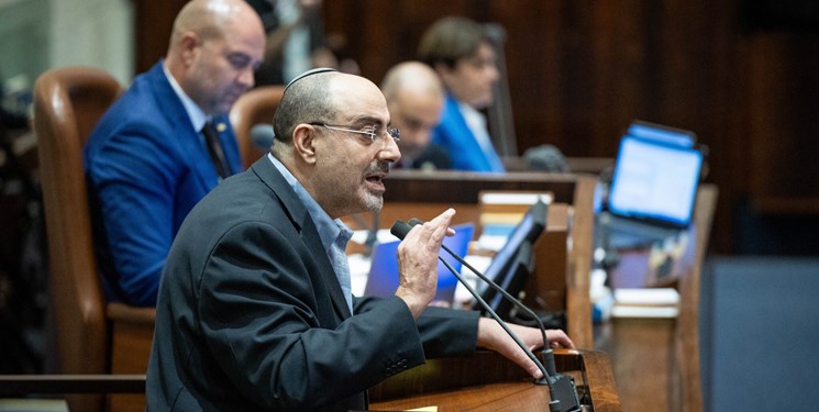 مسؤول صهيوني: أحرقوا غزة؛ لا تسمح بدخول الماء أو الوقود