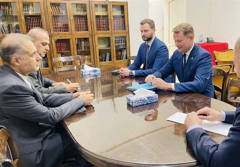 مفاوضات بين إيران وروسيا لتوقيع العقد النهائي لمشروع سكة حديد رشت-آستارا