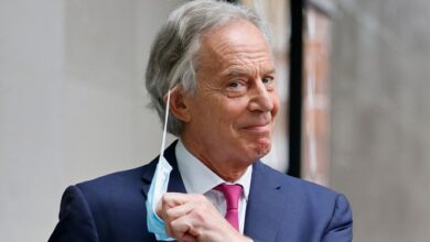 وتوني بلير هو المسؤول عن إقناع الأوروبيين بقبول الفلسطينيين من غزة