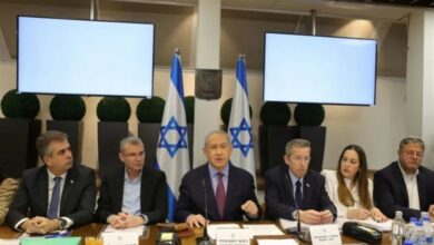 الحرب في المجلس الأمني الإسرائيلي / تردد الصهاينة في الشهر الثالث من حرب غزة