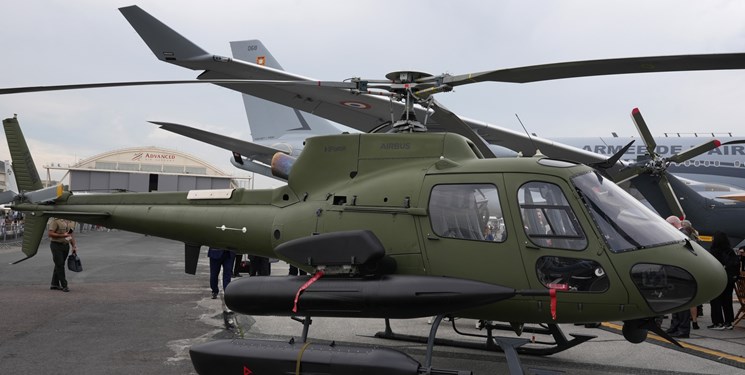 فرنسا والهند تتفقان على إنتاج طائرات هليكوبتر وغواصات