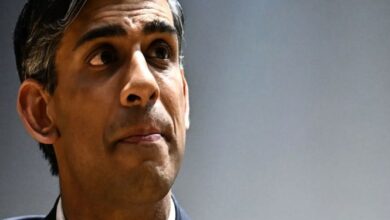 رهان رئيس الوزراء البريطاني بألف جنيه لترحيل المهاجرين