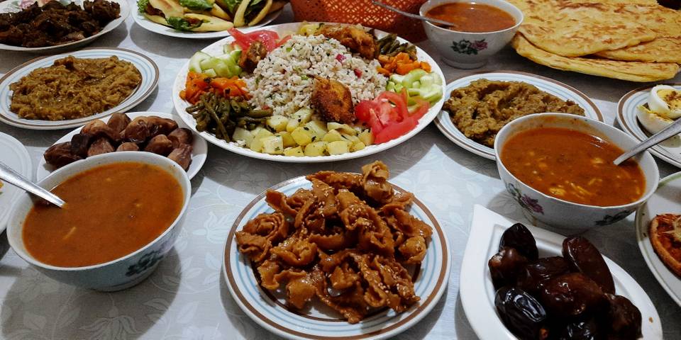 رمضان در مراکش؛ لباسهای سنتی و حلواهای لذیذ زینتبخش ماه مبارک