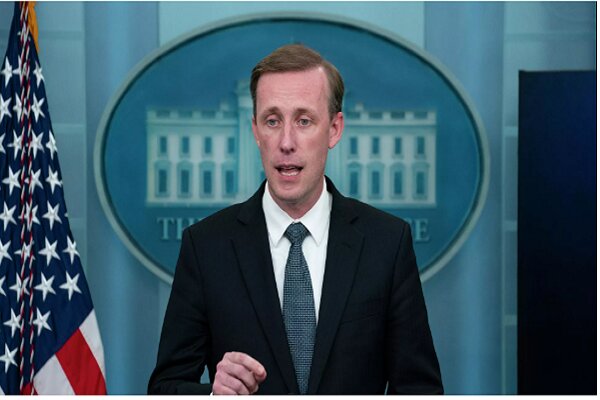 يصبح الوصول إلى معلومات المواطنين الأمريكيين قانونيًا