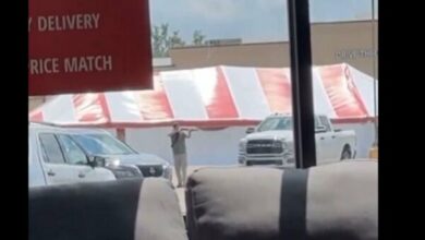 تفاصيل حادث إطلاق النار المميت في ولاية أركنساس الأمريكية من الشرطة