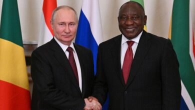 رسالة تهنئة من بوتين لإعادة انتخاب رامافوسا في جنوب أفريقيا