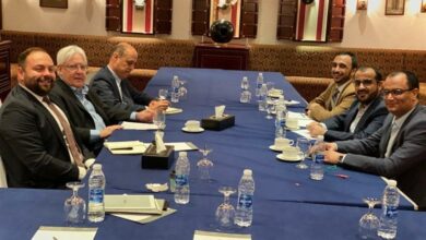 استمرار المفاوضات اليمنية رغم التعطيل الأمريكي