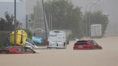 أودت العواصف والفيضانات الشديدة بحياة العديد من الأشخاص في إسبانيا