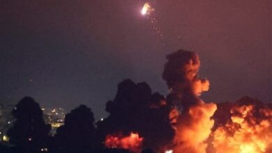 وبلغ عدد شهداء لبنان 2574 شخصاً