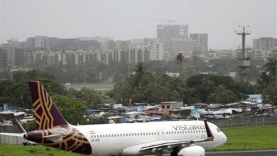 ولم تسمح حركة طالبان للطائرة الهندية بعبور سماء أفغانستان