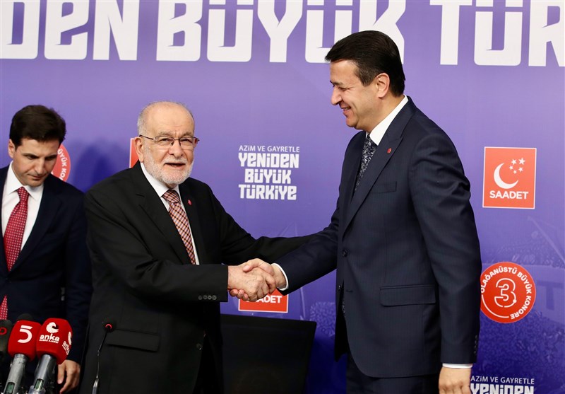 تم التعرف على الزعيم الجديد لحزب السعدات التركي