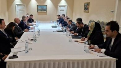 لقاء مستشار وزير الخارجية مع المبعوث الخاص للأمين العام للأمم المتحدة