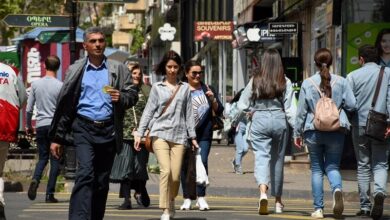أرمينيا في قبضة أزمة ديموغرافية: انخفاض معدلات المواليد والهجرة والشيخوخة