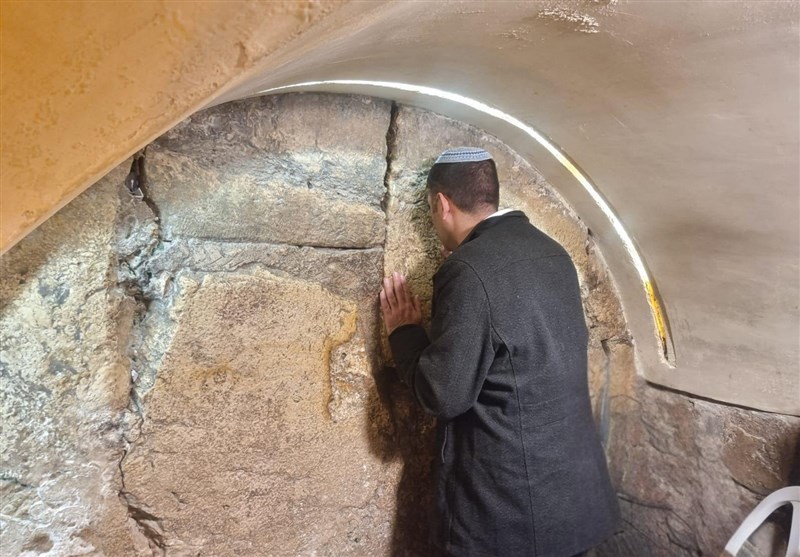 ادعاء الوزير الصهيوني: أبواب القدس متصلة بدمشق