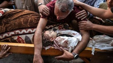 استشهاد أكثر من 30 شخصاً في قصف مخيم النصيرات وسط غزة