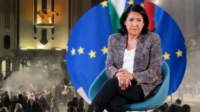 الأزمة السياسية في جورجيا. ازدواجية القوة وظل عدم الاستقرار