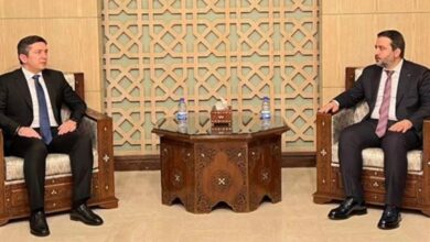 التقى دبلوماسي جمهورية أذربيجان مع وزير الخارجية السوري الجديد