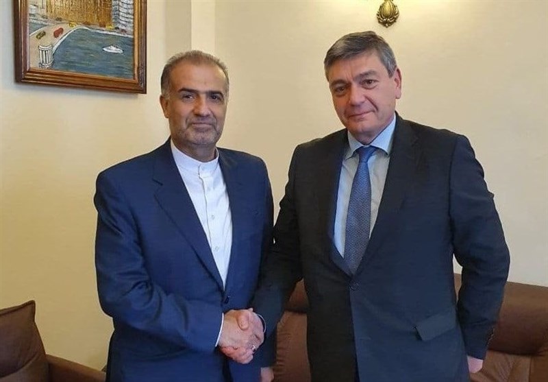 بحث زيارة الأطباء لموسكو خلال لقاء السفير الإيراني بالمسؤول الروسي