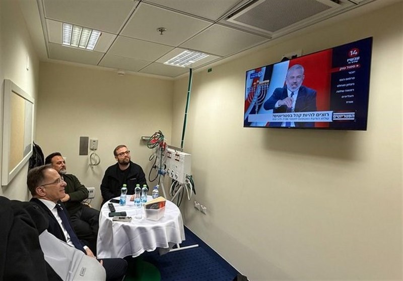 تأكيد إصابة نتنياهو بالسرطان بنشر صورة من خلف باب غرفة العمليات