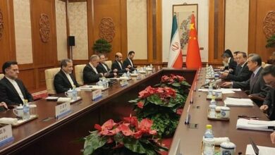 تأكيد إيران والصين على تطوير العلاقات الاستراتيجية