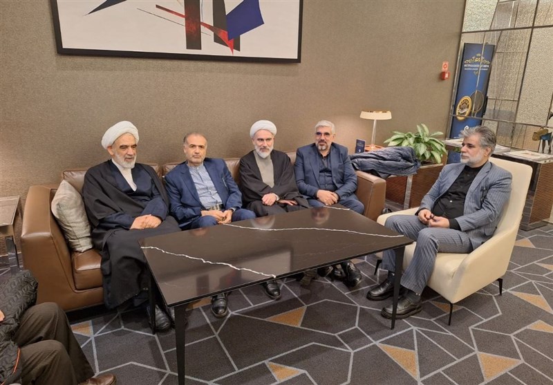 رحلة نائب الشؤون الدولية بمكتب المرشد الأعلى إلى موسكو