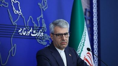 رد فعل إيران على بيان الترويكا بشأن الأنشطة النووية