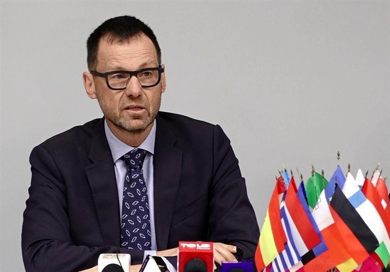 نيكلسون: إن التعامل مع أفغانستان هو حل أكثر فعالية من العزلة