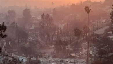 الدمار الذي خلفه الحريق في لوس أنجلوس مستمر