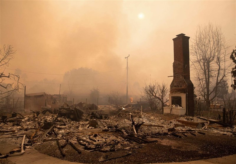 انتهازية ترامب السياسية المتجددة من حريق لوس أنجلوس