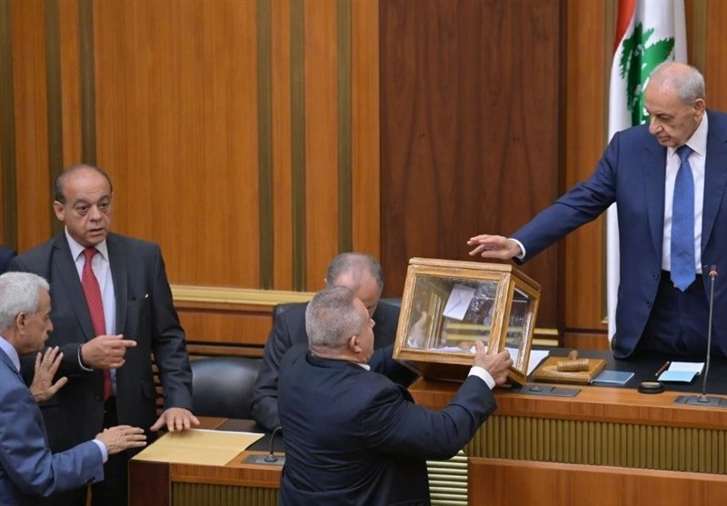 انسحاب مرشحي 4+6 لرئاسة لبنان فرنجية