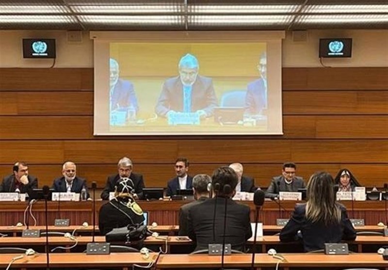 عقد اجتماع جانبي لمراجعة عملية “الاستعراض الدوري الشامل” في إيران