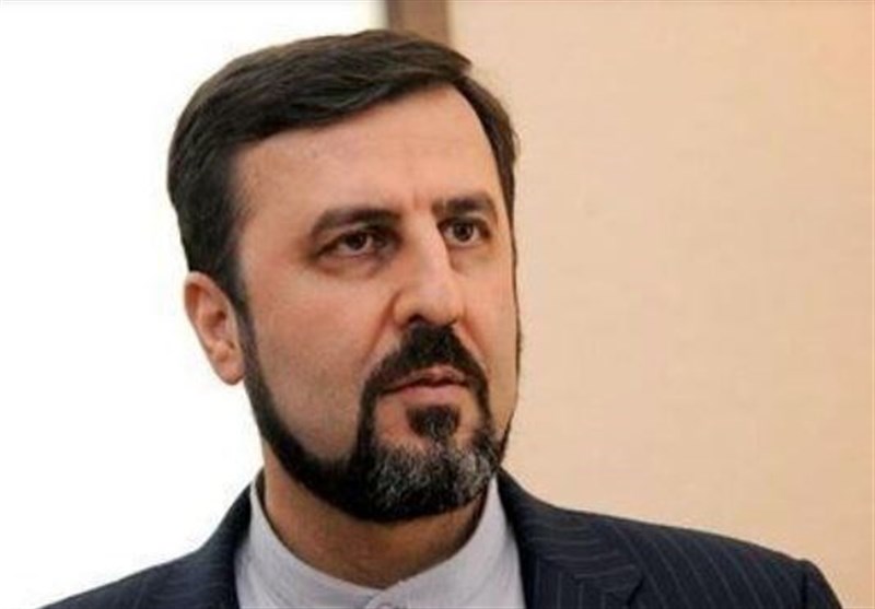 غريب آبادي: نجري مشاورات لإجراء محادثات جديدة