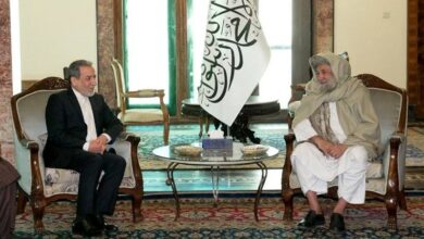 لقاء عراقجي مع رئيس وزراء الحكومة الأفغانية المؤقتة