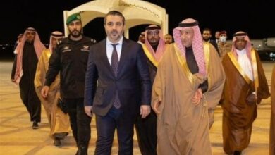 وصل وزير الخارجية والدفاع في الحكومة السورية المؤقتة إلى المملكة العربية السعودية