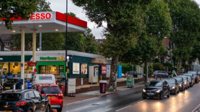 ويعترف بايدن بارتفاع سعر البنزين في الولايات المتحدة بسبب دعمه لأوكرانيا