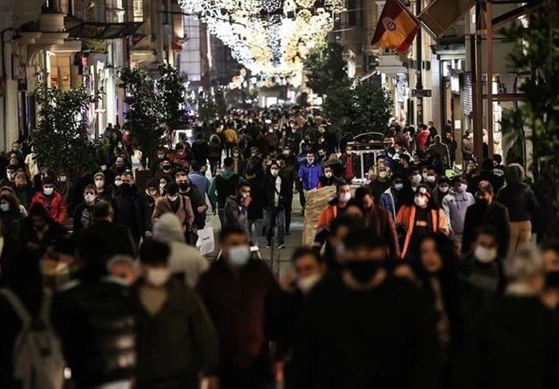 الإيرانيون في المركز الخامس في قائمة الأجانب الذين يعيشون في توركياي