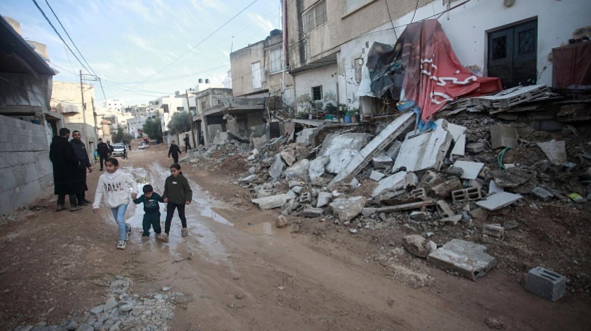 البنك المصرفي | يحل محل 90 ٪ من السكان