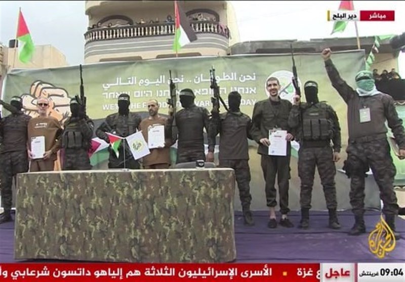 حرية ثلاثة أسرى إسرائيليين في دير