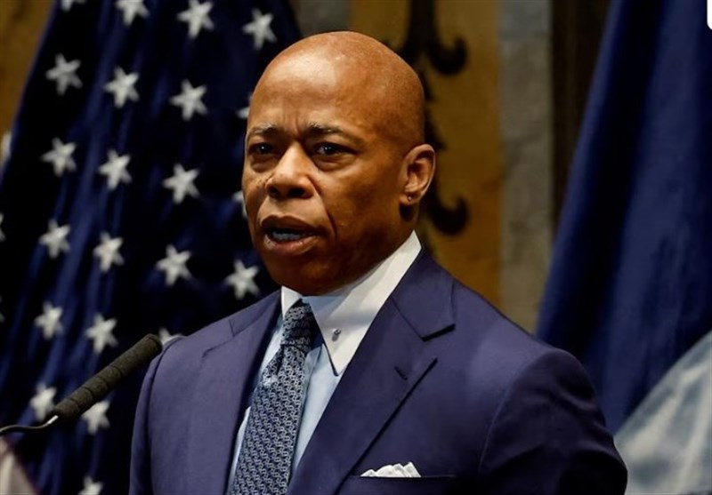 طلب القضاء الأمريكي لرفض تهم رئيس بلدية نيويورك