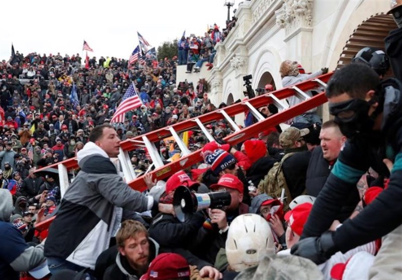 عدم نشر أسماء وكلاء مكتب التحقيقات الفيدرالي في قضية الكونغرس