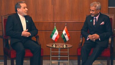 لقاء وزراء الخارجية الإيرانيين والهنود في عمان