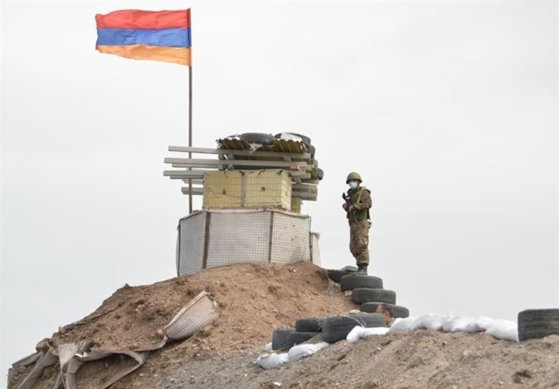 اتفاق السلام في ظل الأرمن -التوترات الحدودية في Azerbaijani