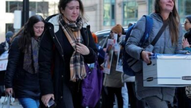 استعداد الحكومة الأمريكية لطرد المزيد من أعداد الموظفين الحكوميين