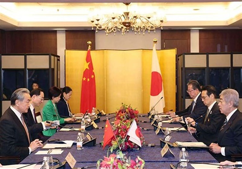 تركيز الصين واليابان على تعزيز العلاقات الثنائية وإدارة النزاعات