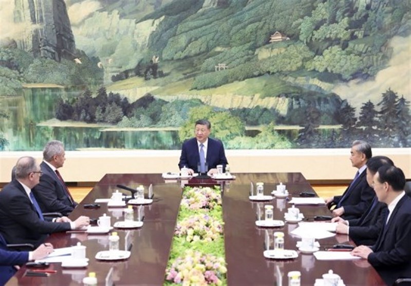 شي: الصين وروسيا جاران مقربان وصديقان مقربان