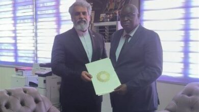 عرض السفير الإيراني في وسط إفريقيا