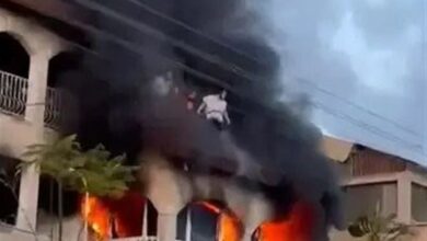 نقل حريق تاباريا المرعب في التبريا 17 شخصًا إلى المستشفى