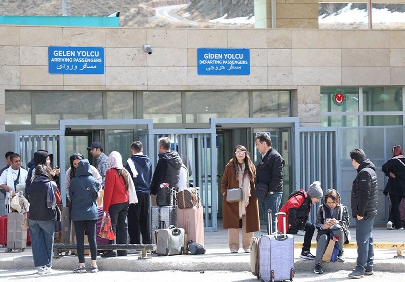 أنفق المسافرون الإيرانيون 80 مليون دولار في نوروز