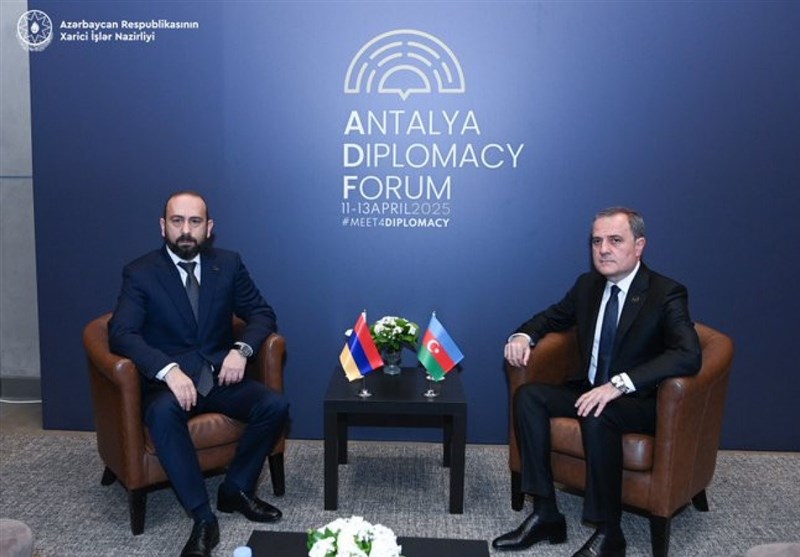 إصرار باكو على إصلاح الدستور الأرمني قبل معاهدة السلام