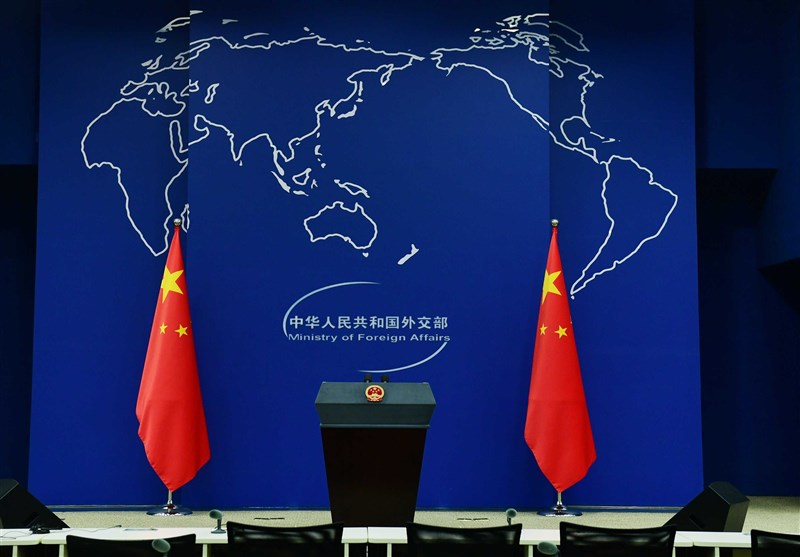 الصين: أصبحت أمريكا عدوًا عالميًا مع شعار “أمريكا الأولى”